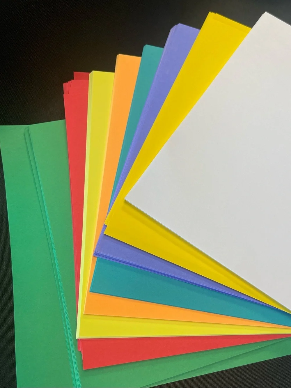Assorted Colored Copy Paper 200 Sheets - Multi Color 8x11 New